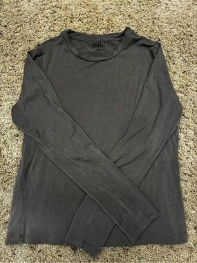 NOBULL Women’s Long Sleeve Crew Neck Shirt - size medium